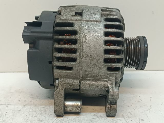 bontott VW PASSAT B6 Generátor