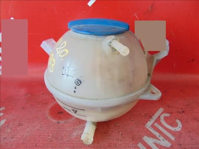 bontott VW PASSAT B6 Kiegyenlítő Tartály