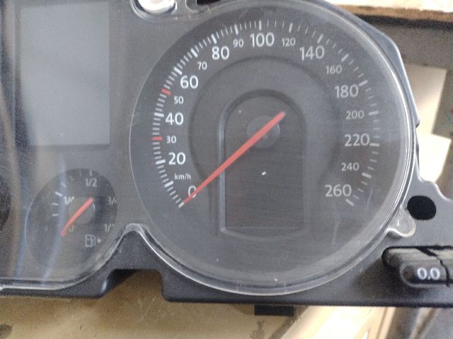 bontott VW PASSAT B6 Kilométeróra