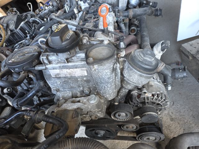 bontott VW PASSAT B6 Komplett Motor (Segédberendezésekkel)