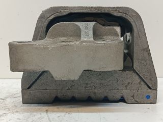 bontott VW PASSAT B6 Motor Tartó Bak Jobb