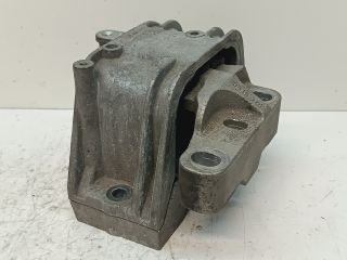 bontott VW PASSAT B6 Motor Tartó Bak Jobb