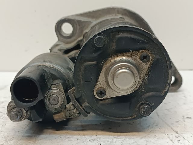 bontott VW PASSAT B6 Önindító