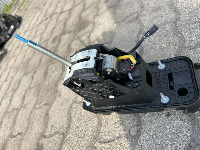 bontott VW PASSAT B6 Váltó Kulissza