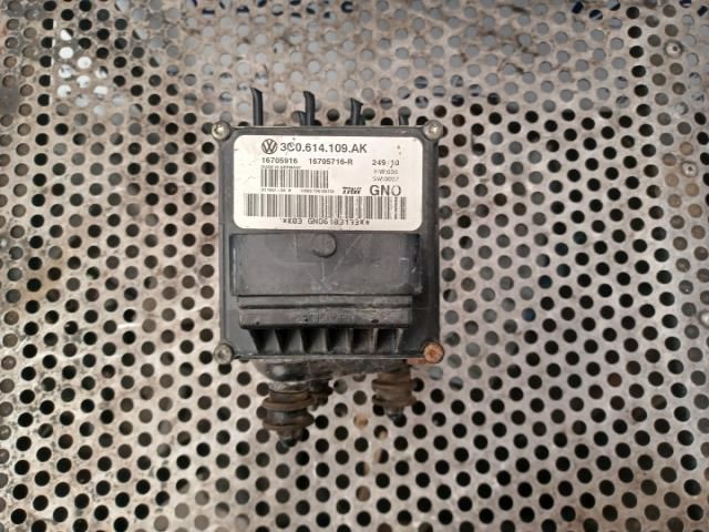 bontott VW PASSAT B6 ABS Kocka