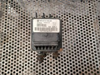 bontott VW PASSAT B6 ABS Kocka