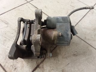 bontott VW PASSAT B6 Bal hátsó Féknyereg Munkahengerrel