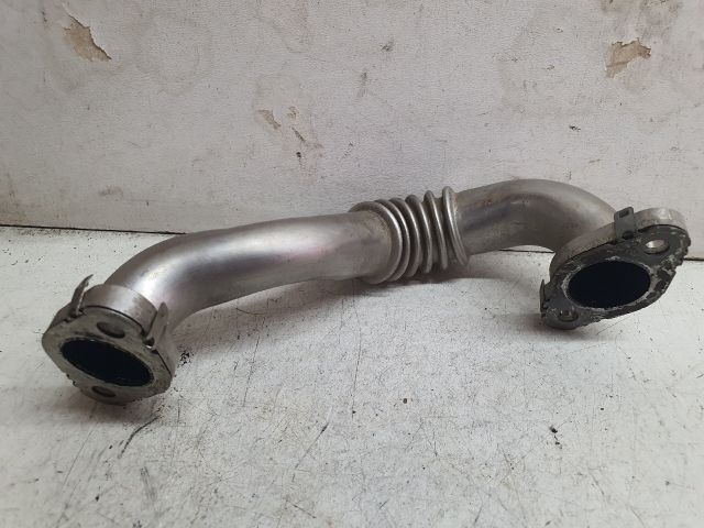 bontott VW PASSAT B6 EGR Hűtő Cső