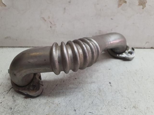 bontott VW PASSAT B6 EGR Hűtő Cső