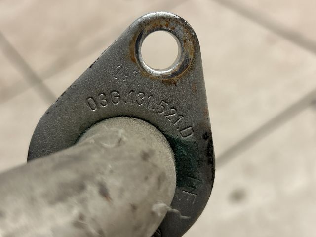 bontott VW PASSAT B6 EGR Hűtő Cső