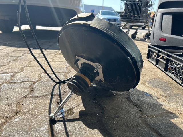 bontott VW PASSAT B6 Fékrásegítő