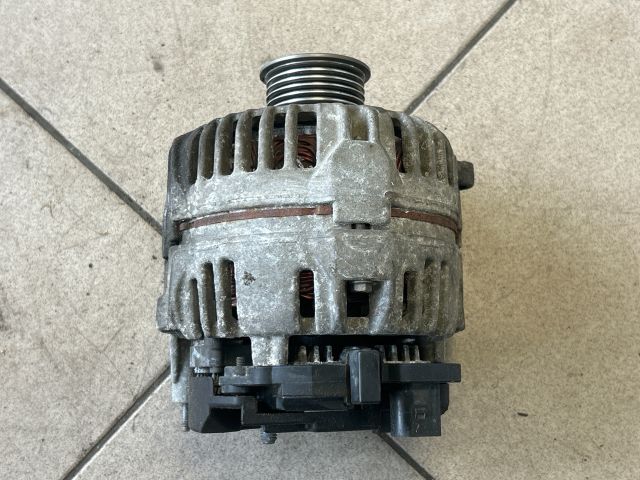 bontott VW PASSAT B6 Generátor
