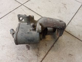 bontott VW PASSAT B6 Jobb hátsó Féknyereg Munkahengerrel