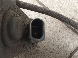 bontott VW PASSAT B6 Jobb hátsó Féknyereg Munkahengerrel