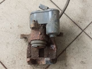 bontott VW PASSAT B6 Jobb hátsó Féknyereg Munkahengerrel