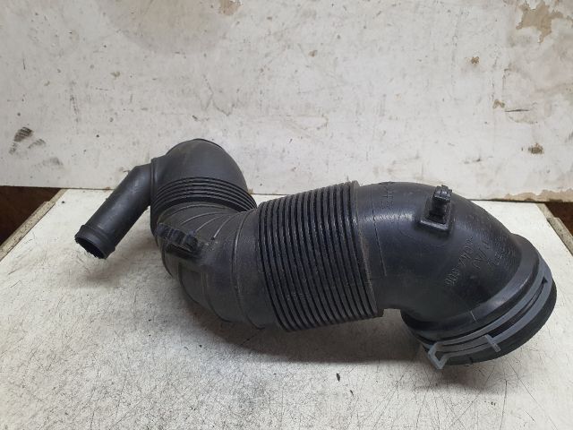 bontott VW PASSAT B6 Légbeömlő Cső