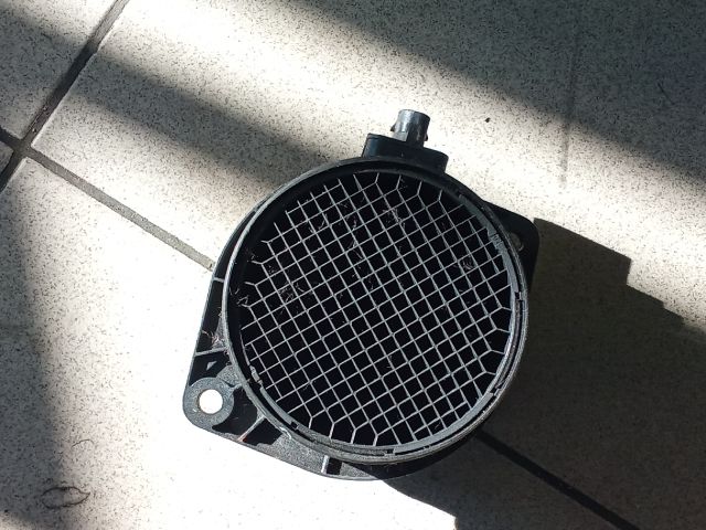 bontott VW PASSAT B6 Légtömegmérő