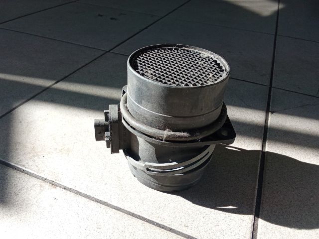 bontott VW PASSAT B6 Légtömegmérő