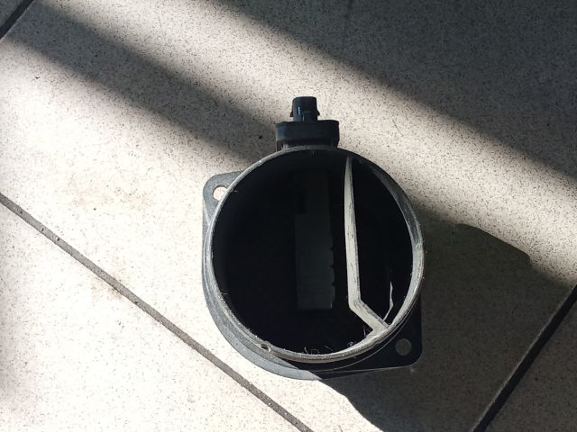 bontott VW PASSAT B6 Légtömegmérő