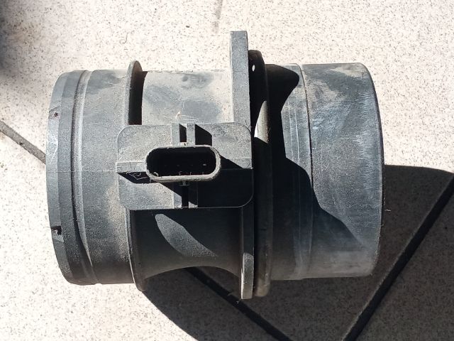 bontott VW PASSAT B6 Légtömegmérő