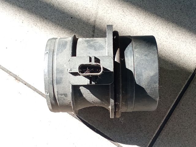 bontott VW PASSAT B6 Légtömegmérő