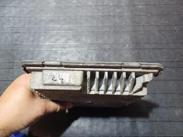 bontott VW PASSAT B6 Motorvezérlő