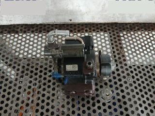 bontott VW PASSAT B6 Nagynyomású Szivattyú