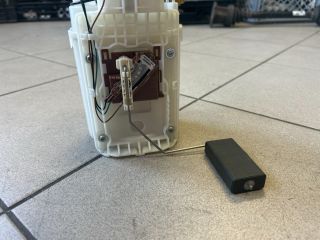 bontott VW PASSAT B6 Üzemanyag Szivattyú