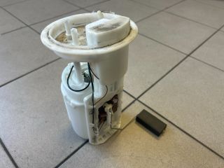 bontott VW PASSAT B6 Üzemanyag Szivattyú