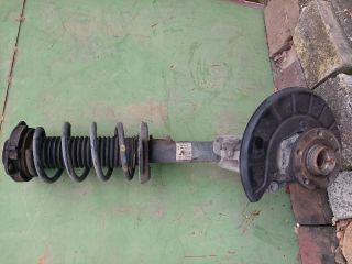 bontott VW PASSAT B6 Bal első Csonkállvány Kerékaggyal