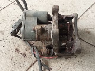 bontott VW PASSAT B6 Bal hátsó Féknyereg Munkahengerrel