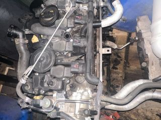 bontott VW PASSAT B6 Motorblokk (Fűzött)