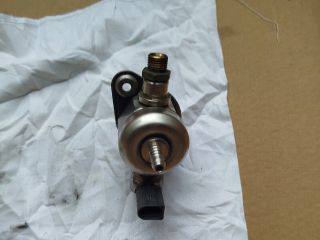 bontott VW PASSAT B6 Nagynyomású Szivattyú