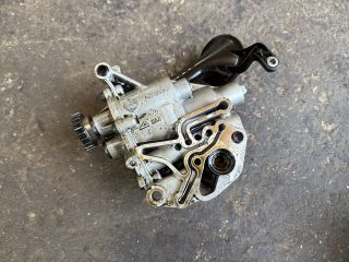 bontott VW PASSAT B6 Olajszivattyú