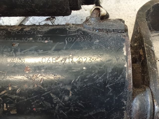 bontott VW PASSAT B6 Önindító