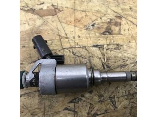 bontott VW PASSAT B6 Porlasztó (1 db)