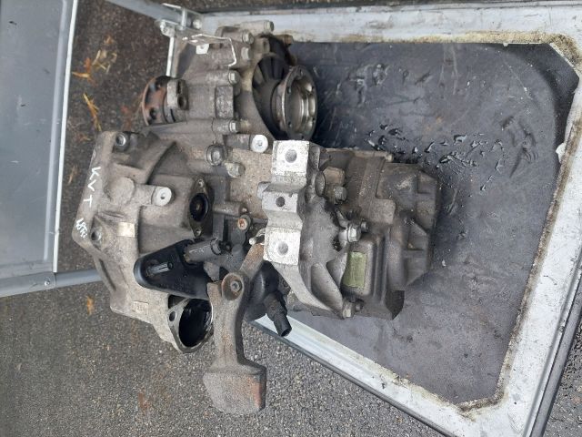 bontott VW PASSAT B6 Váltó (Mechanikus)