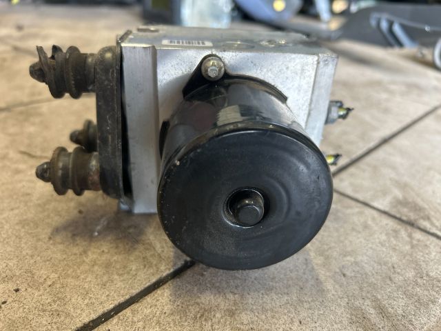 bontott VW PASSAT B6 ABS Kocka