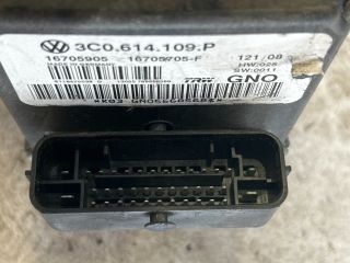 bontott VW PASSAT B6 ABS Kocka
