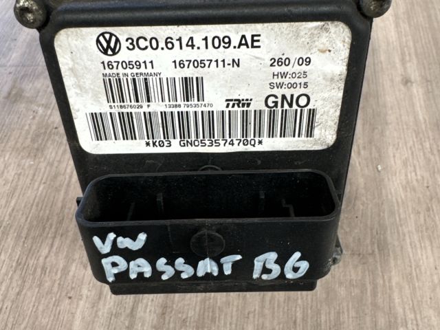 bontott VW PASSAT B6 ABS Kocka