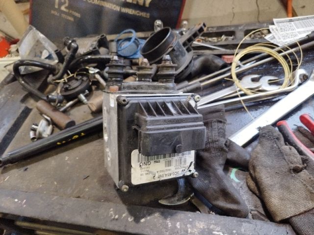 bontott VW PASSAT B6 ABS Kocka