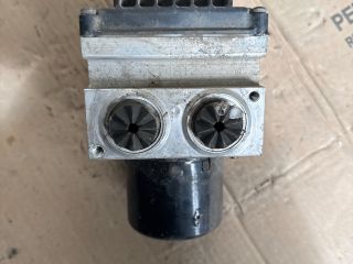 bontott VW PASSAT B6 ABS Kocka