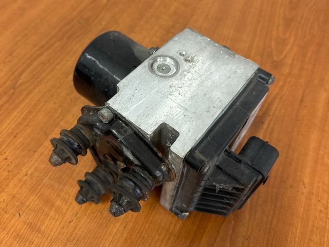 bontott VW PASSAT B6 ABS Kocka