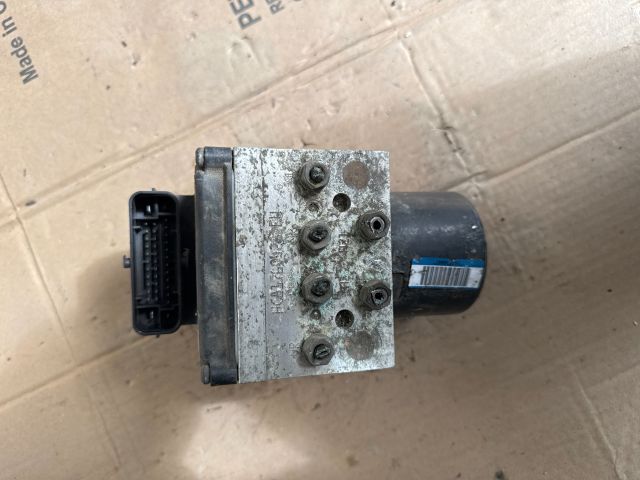 bontott VW PASSAT B6 ABS Kocka