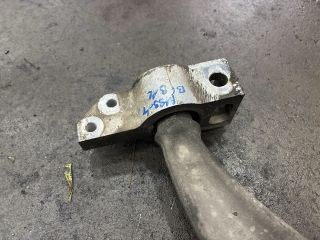 bontott VW PASSAT B6 Bal első Lengőkar