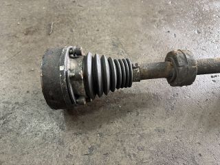 bontott VW PASSAT B6 Bal Féltengely