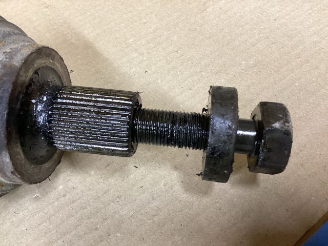 bontott VW PASSAT B6 Bal Féltengely