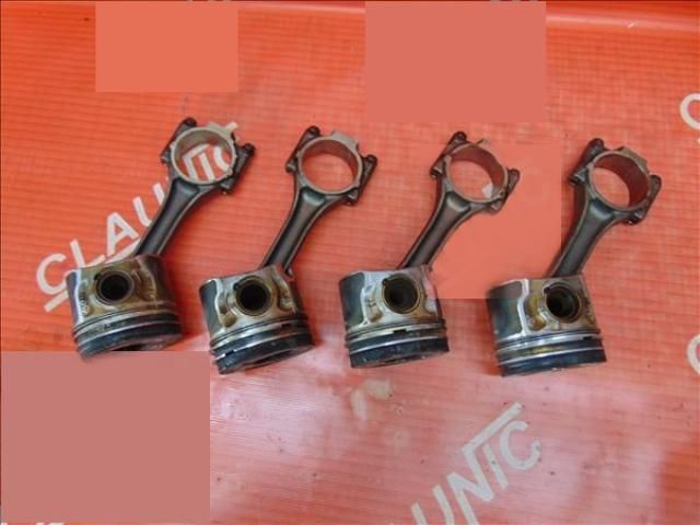 bontott VW PASSAT B6 Dugattyú