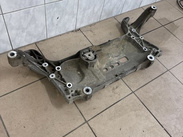 bontott VW PASSAT B6 Első Bölcső