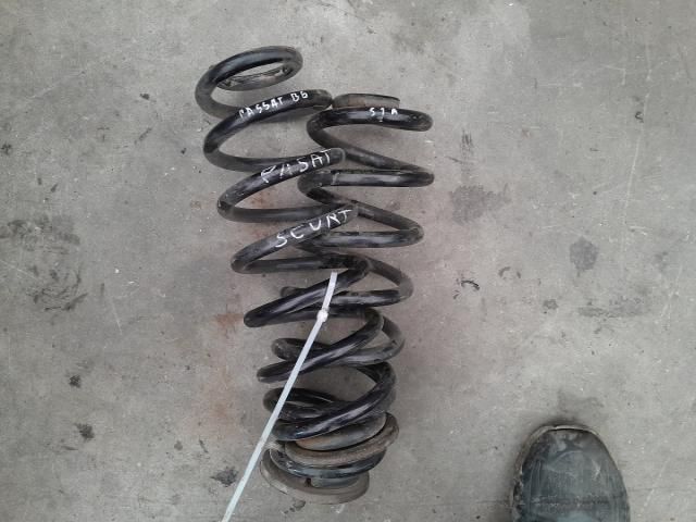 bontott VW PASSAT B6 Első Rugó Pár